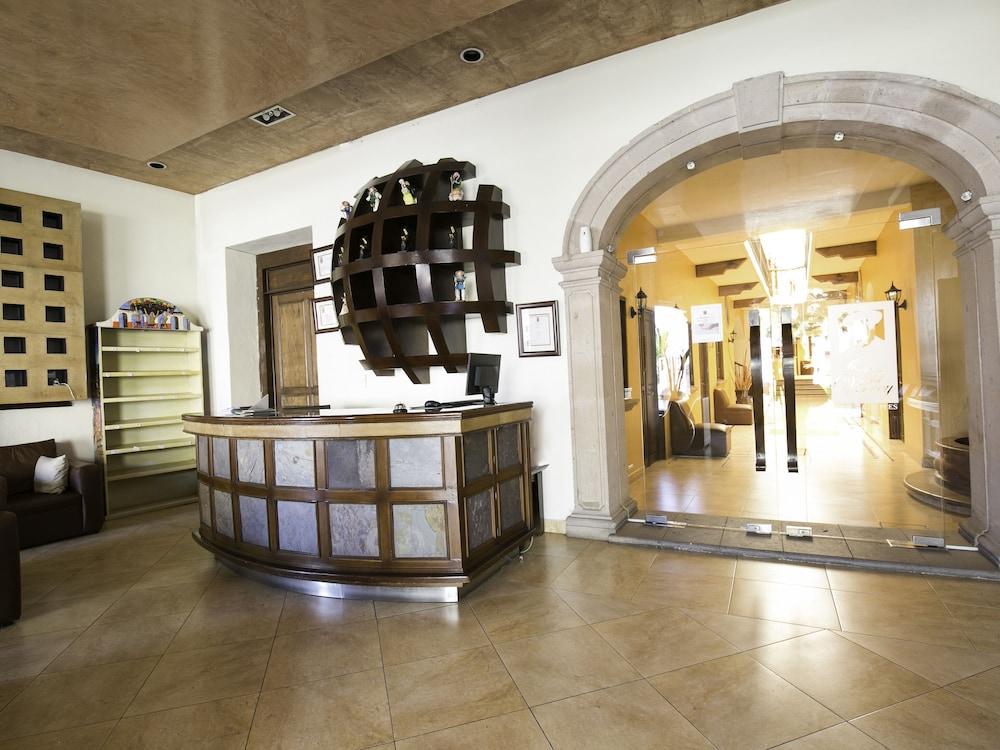 Casa Del Virrey & 2*